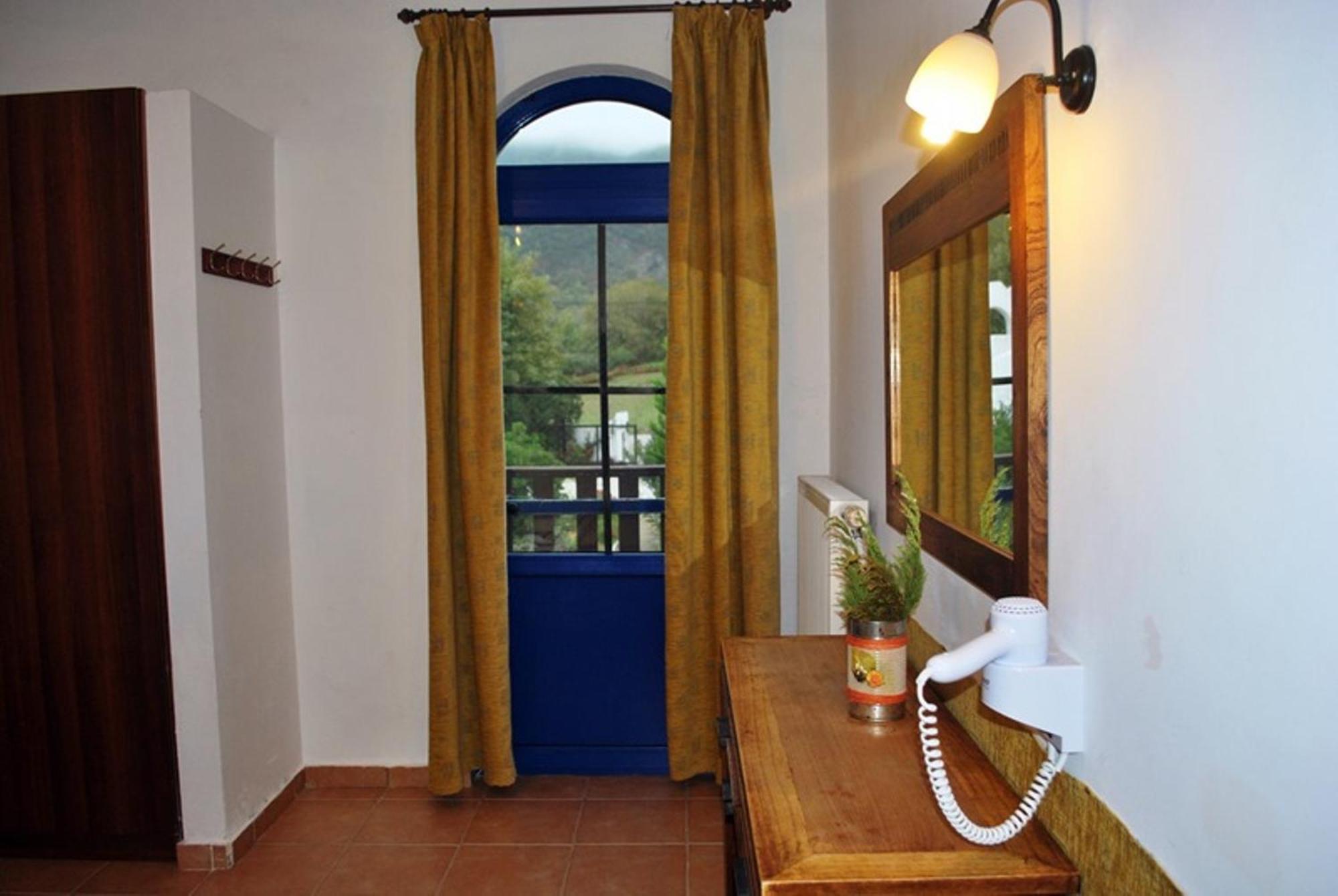 Archondissa Beach Aparthotel Therma  Rum bild